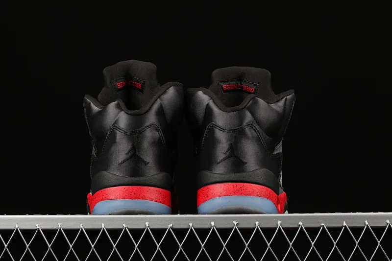 All categories Air Jordan Jordan series basketball shoes Air Jordan 5 Air Jordan 5 Satin Bred AJ5 black and red silk men's basketball shoes 136027-006